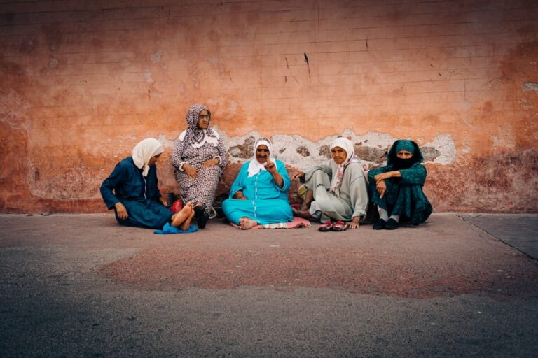 7 Proven Tips for Teaching Children Moroccan Cultural Etiquette